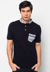 Polo with printed collar