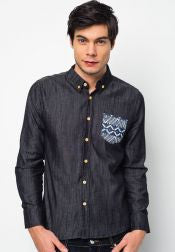 Long sleeve shirt with aztec pocket